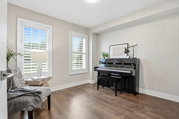 4823 Thomas Alton BLVD #68, Burlington, ON L7M 0V2