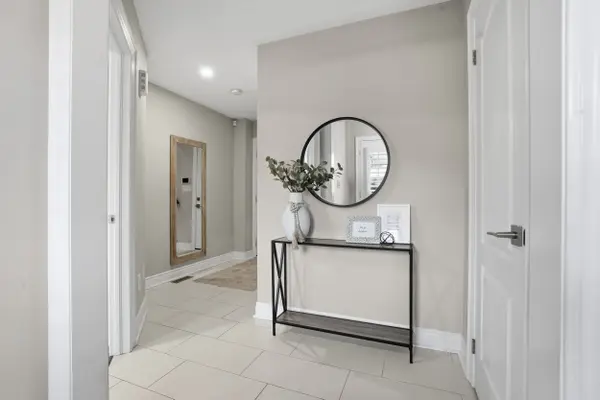 4823 Thomas Alton BLVD #68, Burlington, ON L7M 0V2