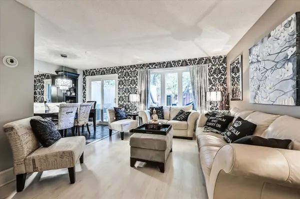 39 Barrington CRES, Brampton, ON L6Z 1N2