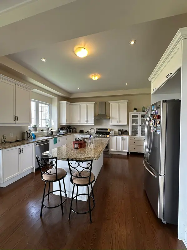 18 Natural TER, Brampton, ON L6Y 6A5