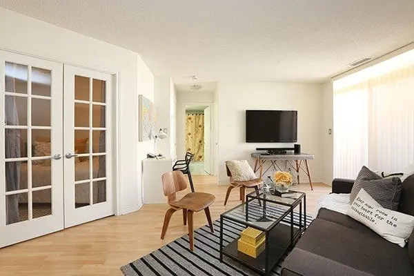 3880 Duke of York BLVD #2601, Mississauga, ON L5B 4M7