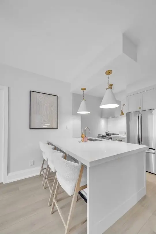 25 Viking LN #1647, Toronto W08, ON M9B 0A1