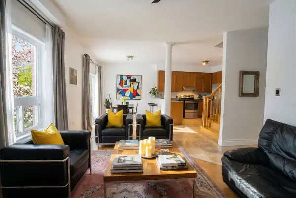 491 Pettit TRL, Milton, ON L9T 6N9