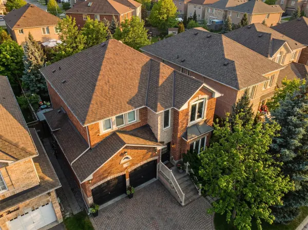 491 Pettit TRL, Milton, ON L9T 6N9