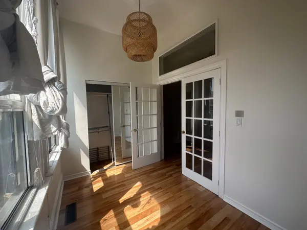 1504 Queen ST W #2A, Toronto W01, ON M6R 1A4