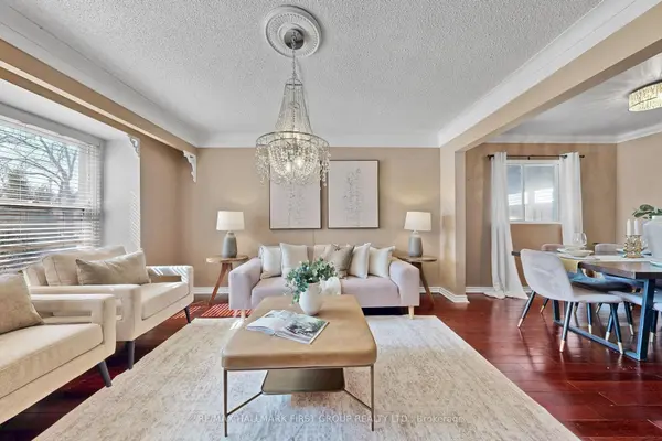 103 Nancy Mccredie DR, Brampton, ON L6X 2N4