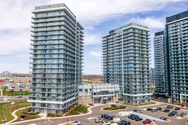 4655 MetCalfe AVE #405B, Mississauga, ON L5M 0Z7