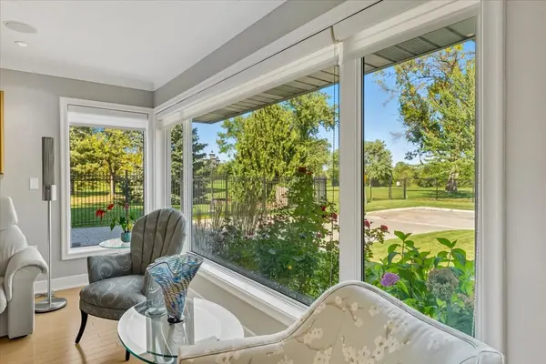 112 Riverdale DR, St. Catharines, ON L2R 4B9