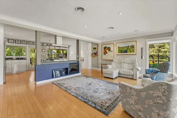 112 Riverdale DR, St. Catharines, ON L2R 4B9