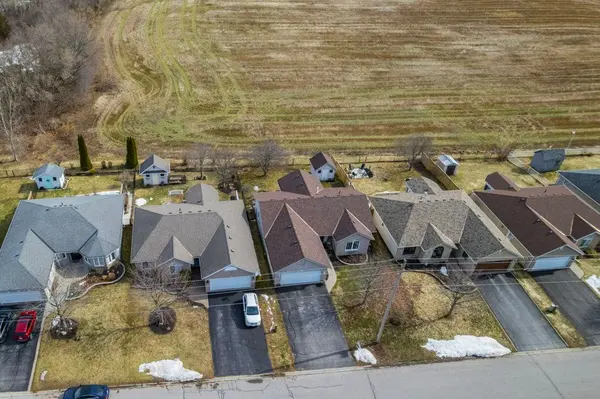 51 Applewood DR, Brighton, ON K0K 1H0