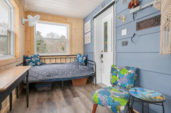 369 5th Concession RD S, Addington Highlands, ON K0H 1P0