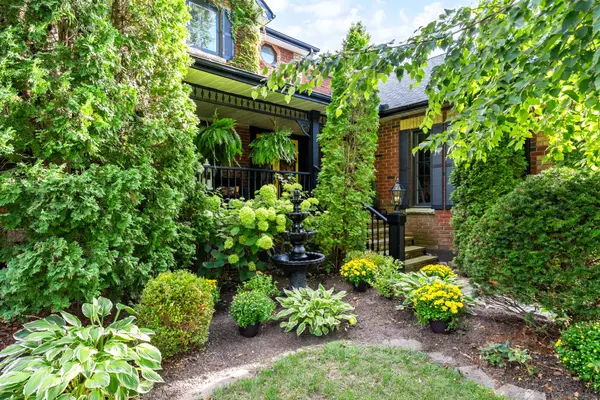 233 Huycke ST, Cobourg, ON K9A 5K8