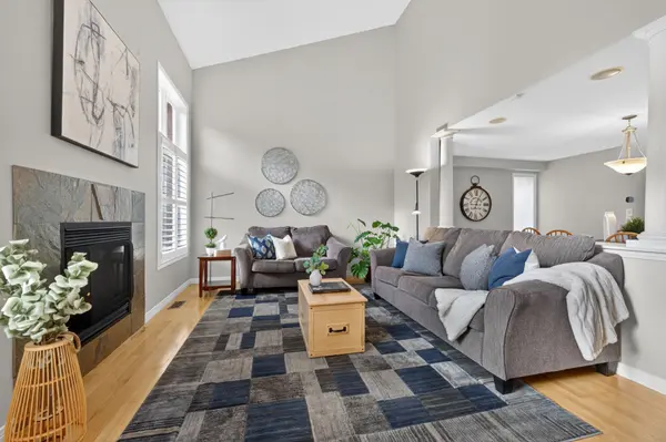 51 Hickory CRES, Grimsby, ON L3M 5P9