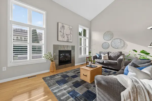 51 Hickory CRES, Grimsby, ON L3M 5P9