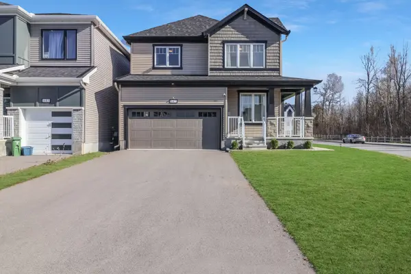 647 Cygnus ST, Barrhaven, ON K2J 7A9