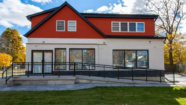 203 Colborne ST #2, London East, ON N6B 2S3