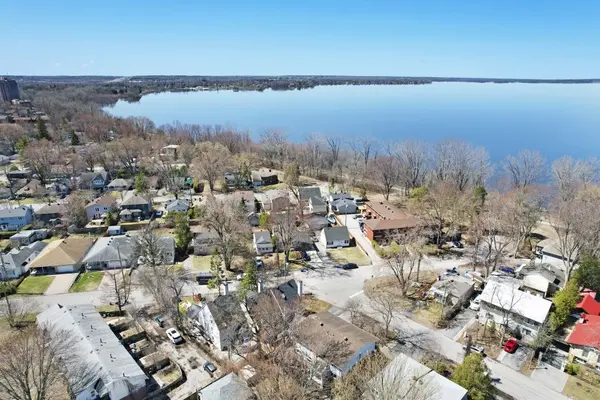 72 Scrivens ST, Britannia - Lincoln Heights And Area, ON K2B 6H1