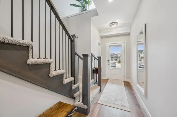 27 Hedley LN, Centre Wellington, ON N0B 1S0