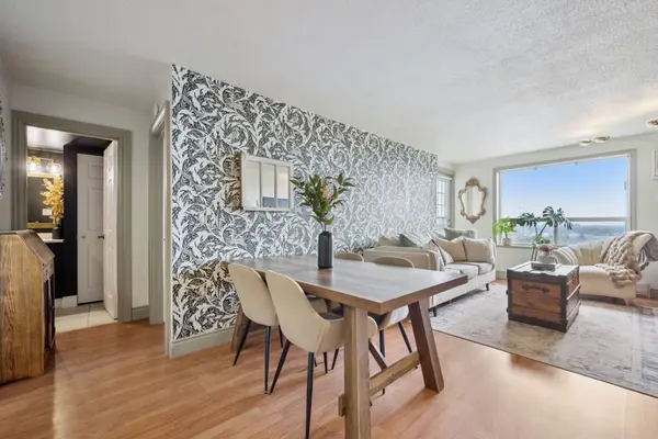 64 Benton ST #1406, Kitchener, ON N2G 4L9