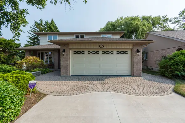 34 Briarwood Cres CRES, Belleville, ON K8N 5K9