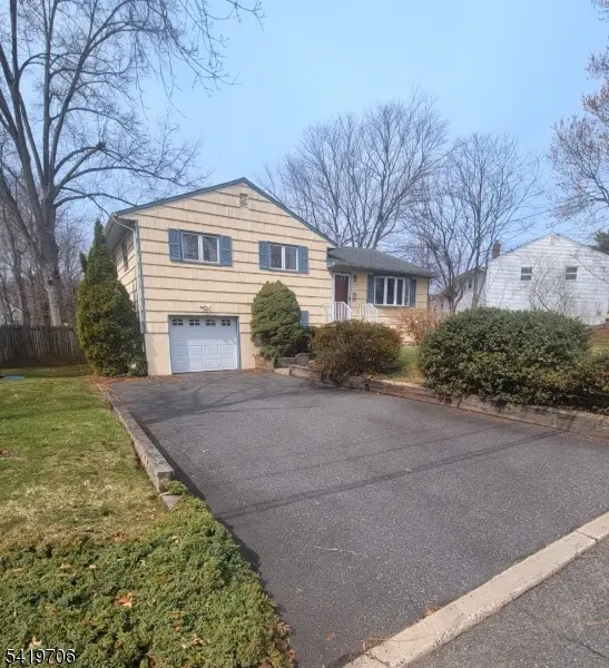 117 Tillotson Rd, Fanwood Boro, NJ 07023