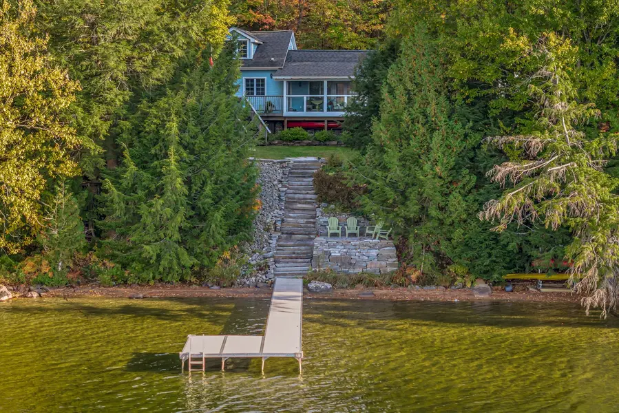 1050 Whiskey Jack LN, Algonquin Highlands, ON K0M 1S0