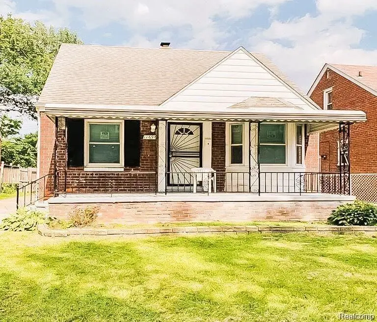 11696 GLASTONBURY AVE, Detroit, MI 48228