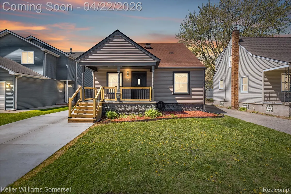 23377 Carlisle AVE, Hazel Park, MI 48030