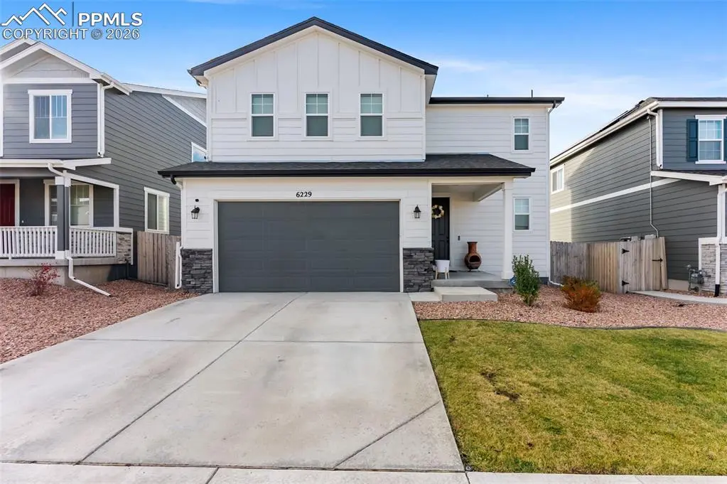 6229 Bodacious CIR, Colorado Springs, CO 80923