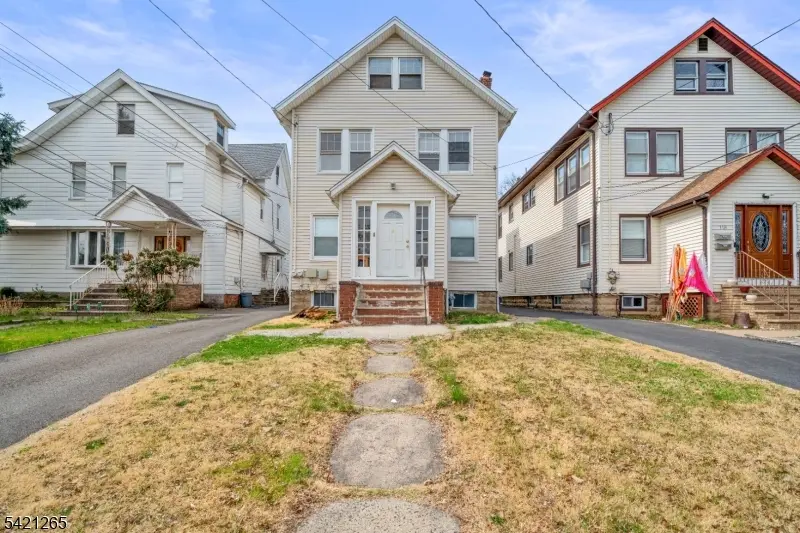 116 Berkeley Ave, Bloomfield Twp., NJ 07003