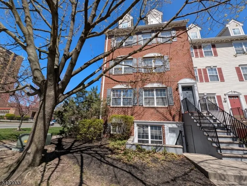 159 W Market St, Newark City, NJ 07103