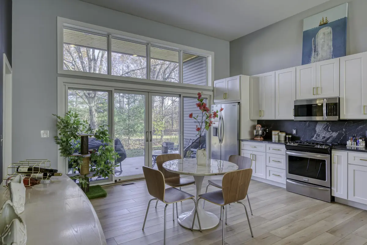 8900 Manhattan North, Long Lake Twp, MI 49684