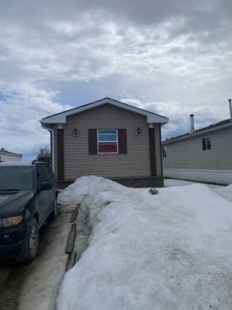 111 ave AVE #9707, Clairmont, AB T0H 0W4