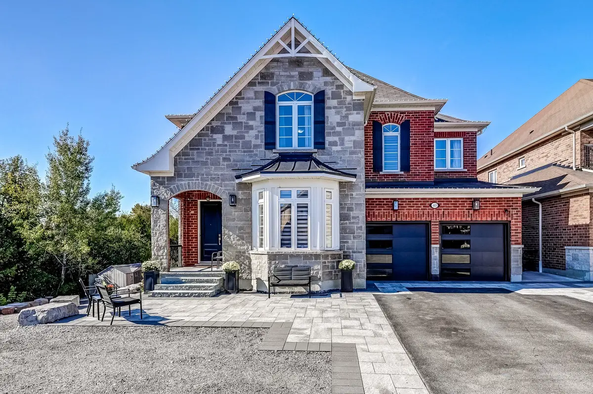 40 Endeavour CT, Whitby, ON L1P 0B5