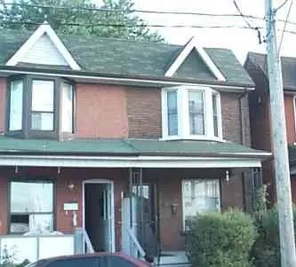 35 Paton RD, Toronto W02, ON M6H 1R7
