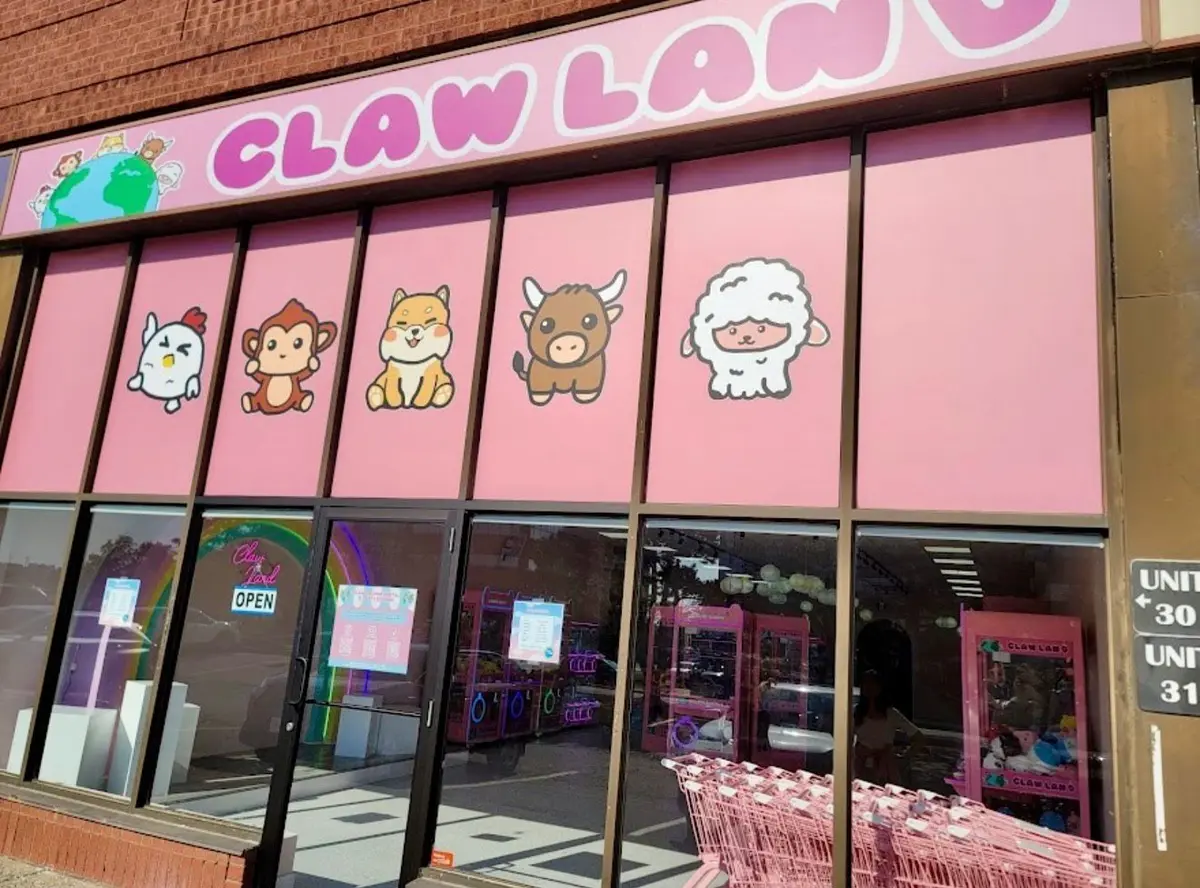 1170 Burnhamthorpe RD W #30, Mississauga, ON L5C 4E6