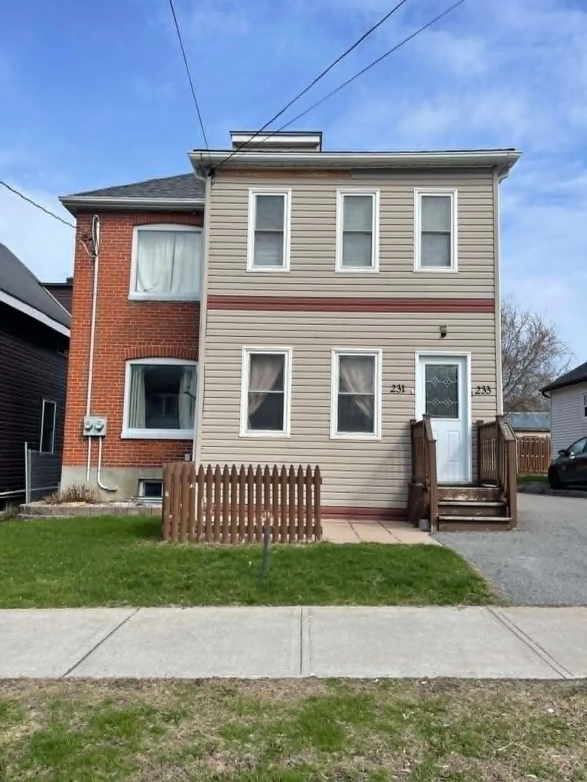 231-233 Fifth ST E, Cornwall, ON K6J 3R9