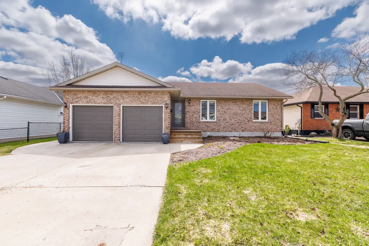 109 Calla TER, Welland, ON L3C 7C2
