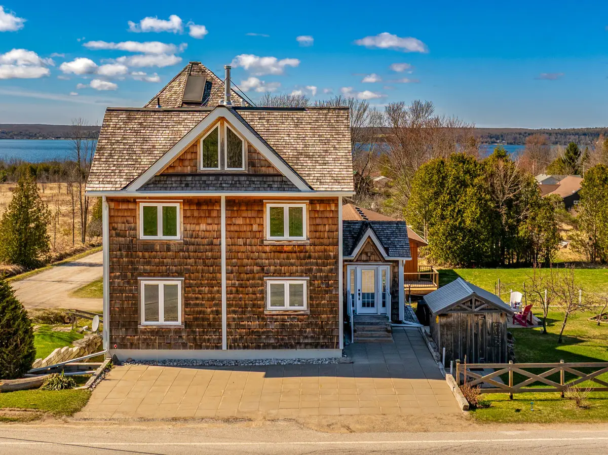 501483 Grey Road 1 RD, Georgian Bluffs, ON N0H 2T0