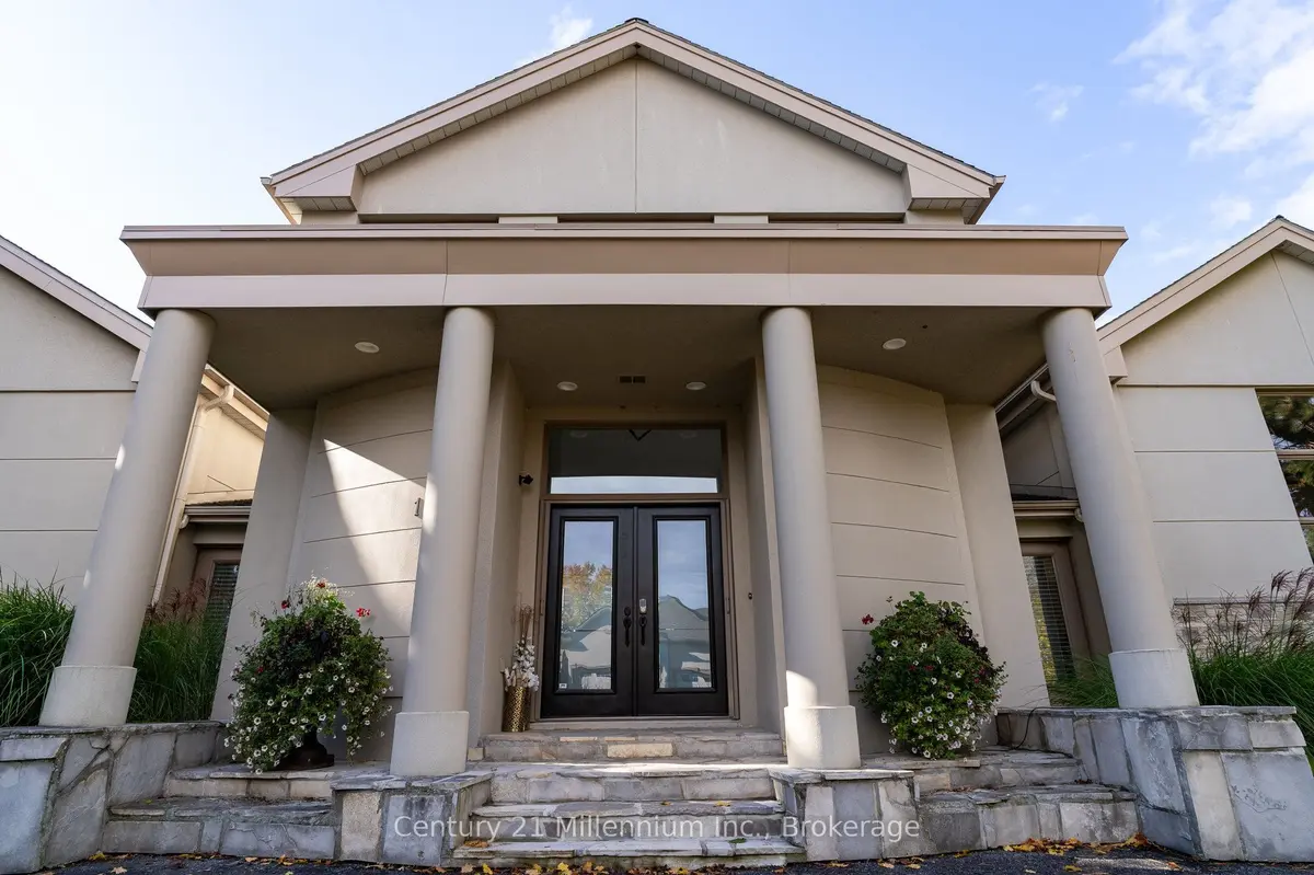 160 Grand Cypress LN, Blue Mountains, ON L9Y 0K8