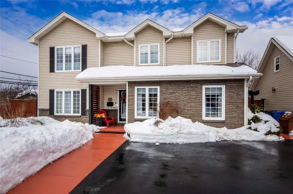 1832 Topsail Road, Paradise, NL A1L 1Y7