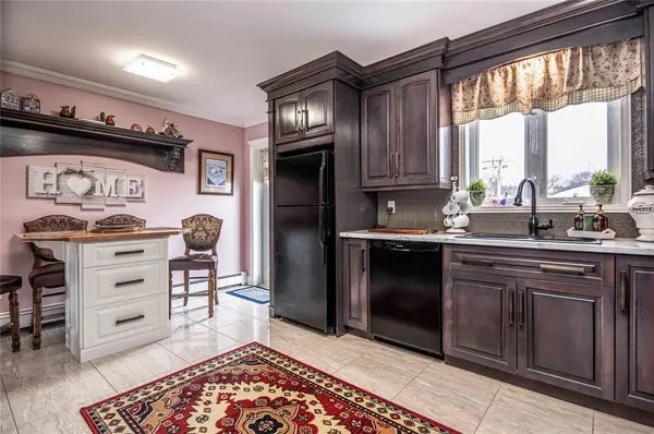 1832 Topsail Road, Paradise, NL A1L 1Y7