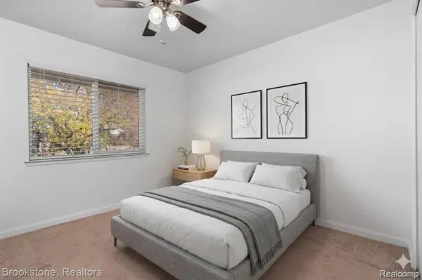 1965 Axtell DR #4, Troy, MI 48084