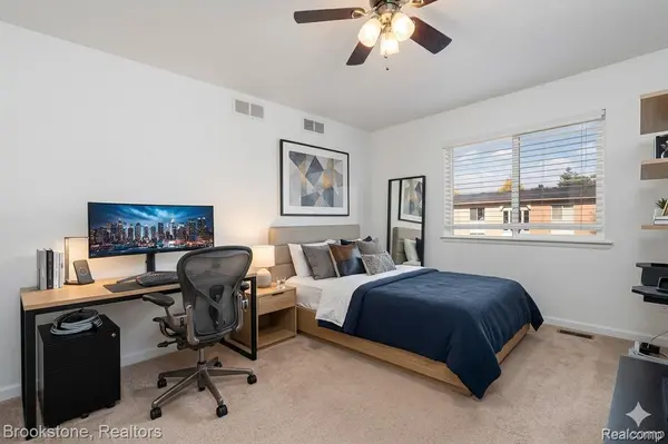 1965 Axtell DR #4, Troy, MI 48084