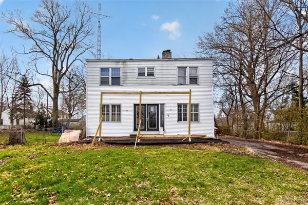 454 E ATHERTON RD, Flint, MI 48507