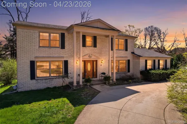 2795 Homewood DR, Troy, MI 48098