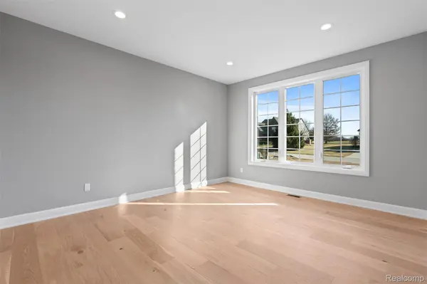 2185 Heidi Drive, Addison Township, MI 48370