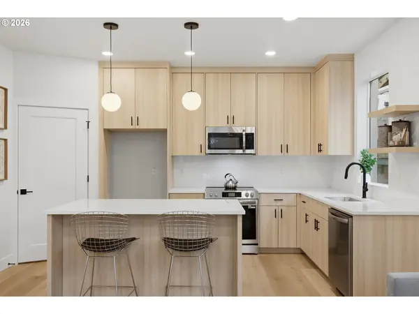 3796 NE 81ST AVE, Portland, OR 97213