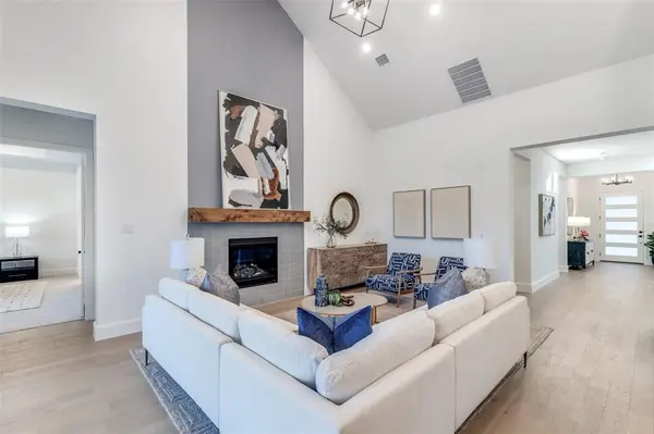 3849 Hawick Lane, Dallas, TX 75220