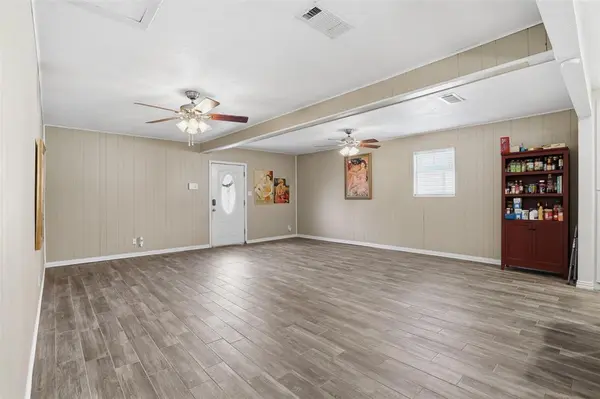 3904 Lakewood Drive, Lake Worth, TX 76135